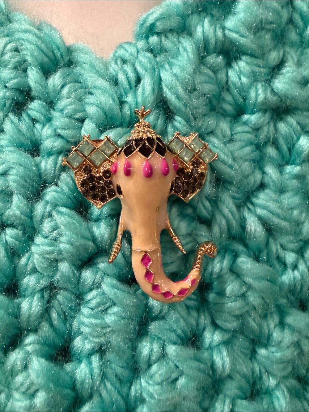Handmade Chunky Crochet Turquoise Shoulder Tote Bag w/ Elephant Brooch Boho OOAK - Picture 6 of 6